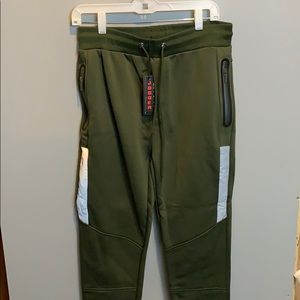 New pair of Galaxy brand Size medium Joggers Green